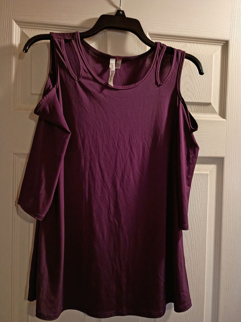 NWOT Cold-Shoulder Scoop Neck Top in Deep Purple